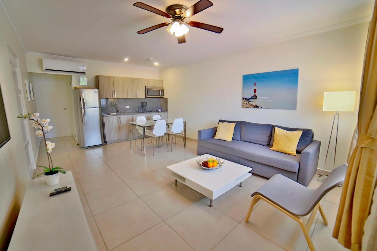 Pearl Aruba Condos Palm Beach Exterior photo
